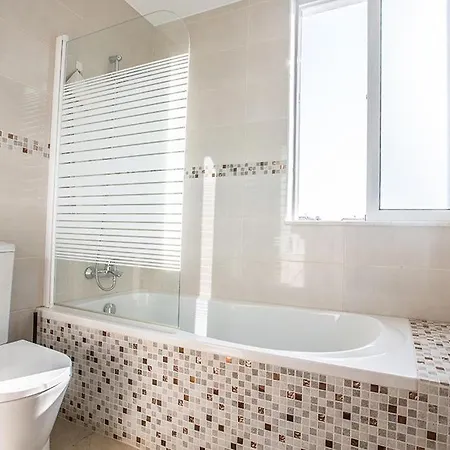 Villa Kappari - Modern Contemporary 3 Bedroom Kapparis With Private Pool *